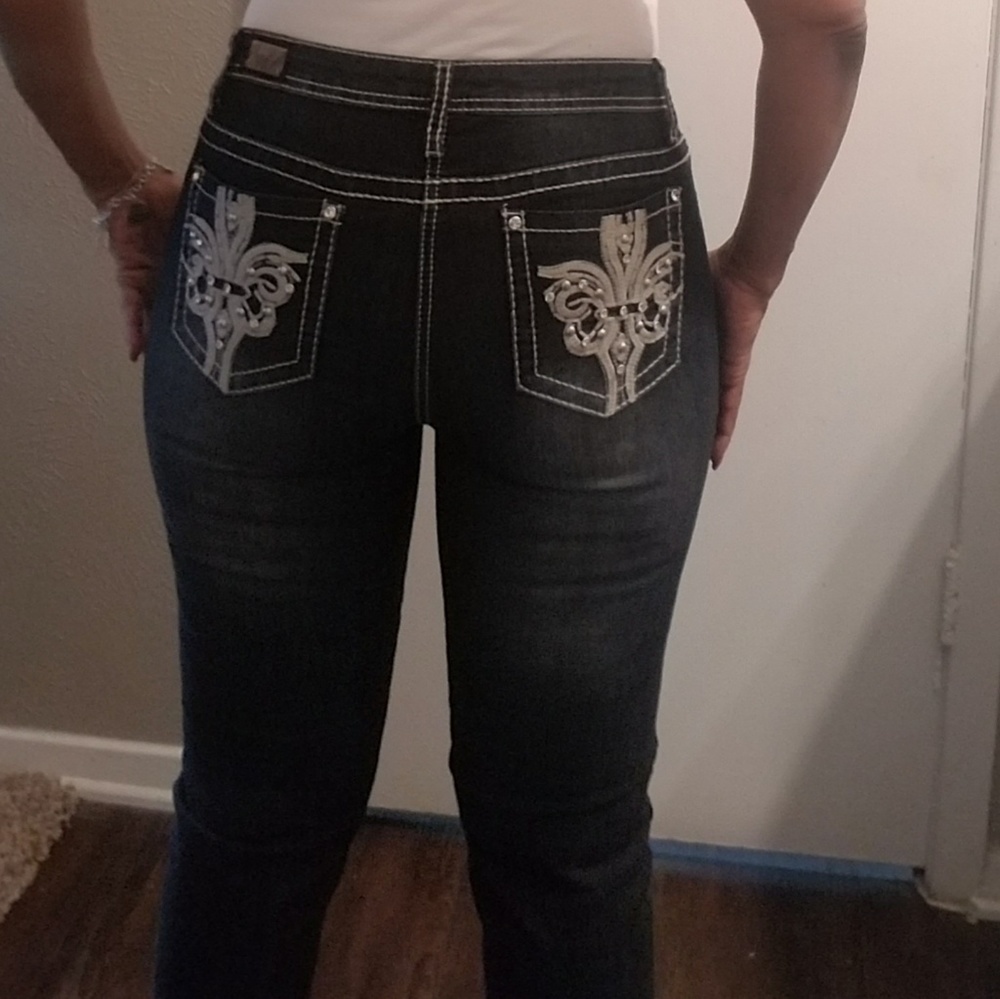 Women's jeans